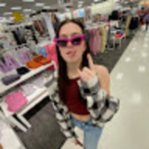 Meet your Posher, Kayleigh